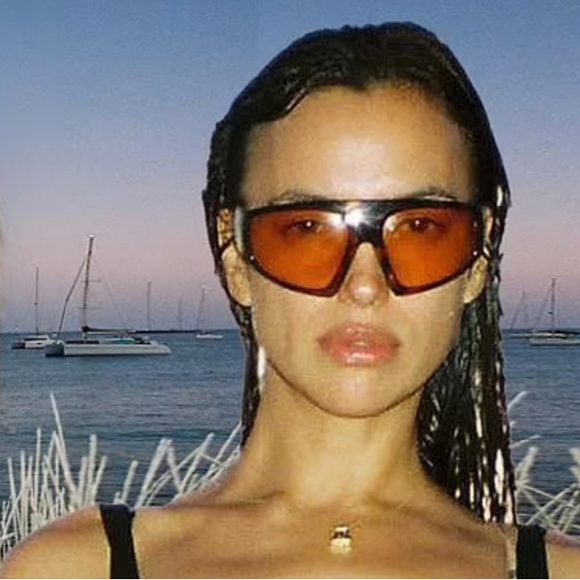 Burberry Tortoiseshell Sunglasses - Picture 3 of 7